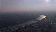 Back Lit London And Thames  6 Seconds