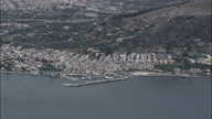 Approaching Porticello